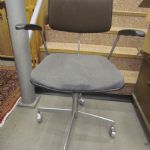 666 2502 DESK CHAIR